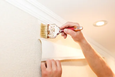 Pose de papier peint à Oisly — revêtements muraux et toiles de verre